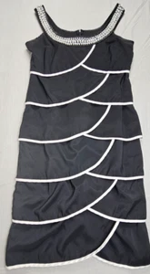 Queenspark Faux Pearl Chain Neck Pleated Tiered Black Dress Size 10 - Picture 1 of 9