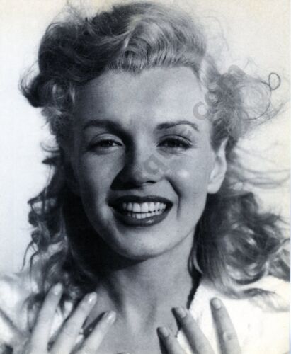 Marilyn Monroe Very Young Fresh Faced Cute! Original Book Page Photo (893)