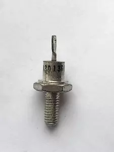 Diodo Zener único 1N3013RB 175v 5% DO-213 por IR H1477 - Imagen 1 de 1