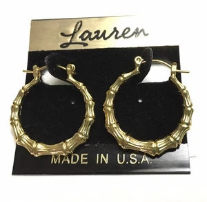 Pendientes de aro Lauren USA tono dorado nuevos en tarjeta - Imagen 1 de 3