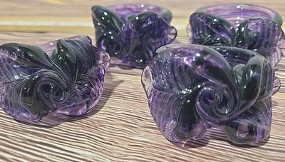 4 anelli tovagliolo viola vetro soffiato a mano fuso splendido lotto 3 - Immagine 1 di 4