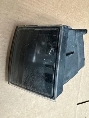 Luz antiniebla de esquina/estacionamiento para pasajeros compatible con 03-04 Infiniti M45 299546 Foto 1 de 4