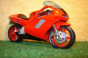1:18 Honda NR 750 Rot Rote Felgen WELLY 00680 - Bild 1 von 1