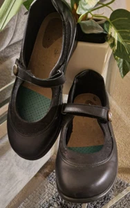 SAS Step Out Women's Black Leather Mary Jane Walking Shoes 10 Wide Made in USA - Picture 1 of 10