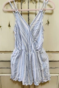 American Eagle Lightweight Striped Romper Medium Blue Pockets Tie Back (b4) - Picture 1 of 4