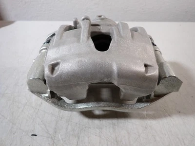 New Front Right Brake Caliper with Bracket for Mercedes Benz W211 E320 03-09 — 第 1/4 张图片