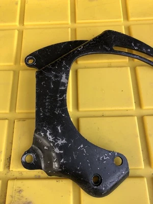 1975 1976 1977 1978 1979 Pontiac Firebird Trans Am Alternator Bracket GM 499749 - Image 1 of 3