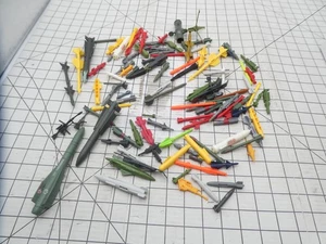 Vintage GI Joe Lot Of Misc Accessories Parts Missing Pieces- Incomplete10 - Bild 1 von 12