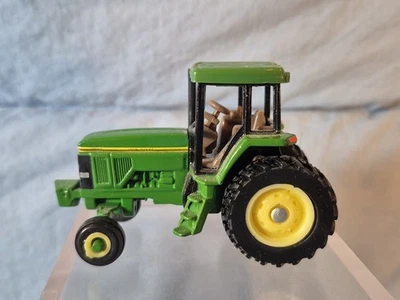 ERTL Green 1/64 scale John Deere 7800 Die Cast Tractor - Image 1 of 4
