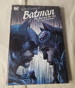 Batman: the Bat and the Cat: 80 Years of Romance (DC Comics March 2020) Sealed - Picture 1 of 3