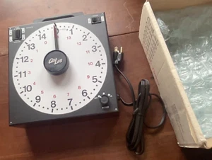 GRALAB Timer. MODEL 172 PHOTOGRAPHY/OTHER TIMER. About 8" Square. - Picture 1 of 4