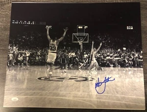 Christian Laettner Autographed 16x20 “The Shot” Photo JSA COA Duke Blue Devils - Picture 1 of 3