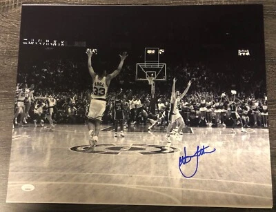 Christian Laettner Autographed 16x20 “The Shot” Photo JSA COA Duke Blue Devils - Image 1 of 3
