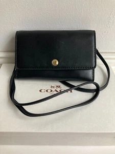 Neu OVP Coach Damen Portemonnaie Umhängetasche Bag Leder Schwarz Gold - Bild 1 von 17