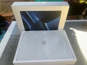 Apple MacBook Pro 16inch (512GB SSD, Apple M2 Pro Chip, 16GB RAM, 2023) Laptop - Afbeelding 1 van 24