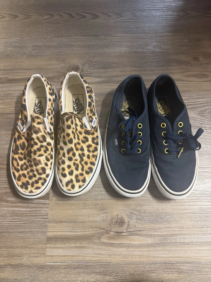Paquete de furgonetas para mujer talla 7,5 sin cordones auténtico estampado de leopardo azul marino Foto 1 de 4
