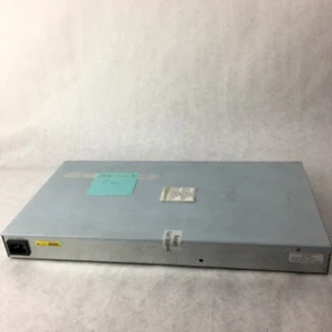 3Com Baseline Switch 2226 Plus 24-Port 10/100 2-Gigabit 3C16475BS - Picture 1 of 5