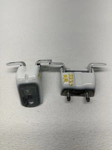 2013-2017 NISSAN ALTIMA REAR RIGHT SIDE UPPER & LOWER DOOR HINGE SUPPORT SET OEM - Bild 1 von 12