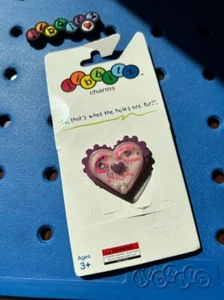 3D Motion Heart Game Authentic Jibbitz Shoe Charms for Crocs. Rare 1st Gen! NEW! - Picture 1 of 2