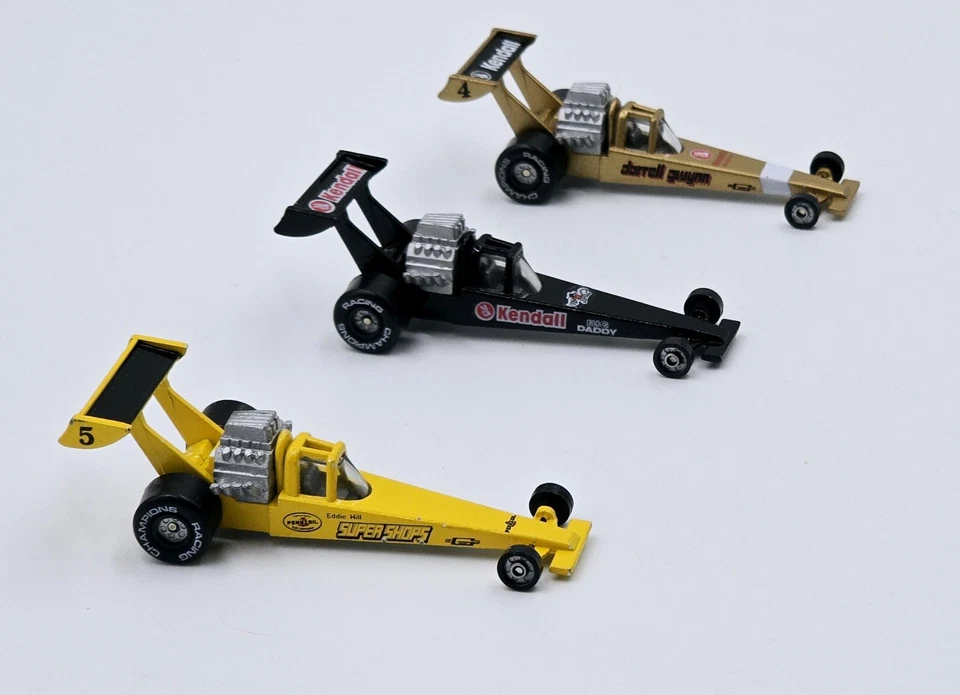 1989 年赛车冠军套装 Eddie Hill、Darrell Gwynn、Big Daddy Dragster 汽车 1: 64 — 第 1/4 张图片