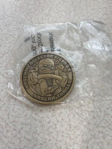 NASCAR 1st Edition Thrills ~ Collector's Series Coin/Token ~ Sam Bass - Picture 1 of 5