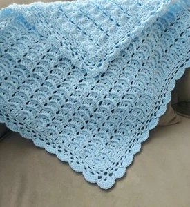 Blue baby girl gift hospital blanket throw Spanish romany knitted crochet unisex - Picture 1 of 2