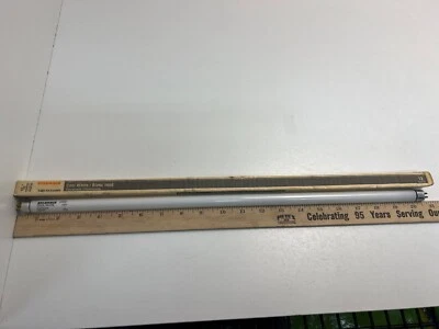 6x Sylvania F13T5/CW 13W T5 21 inch Cool White Linear Fluorescent Light Bulb - Image 1 of 2