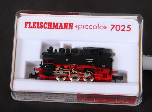FLEISCHMANN N 7025 - Steam Locomotive DB BR80 030 N Scale New in box