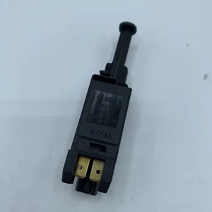 INTERRUTTORE LUCI STOP ORIGINALE FORD GALAXY 1996-2006 GENUINE OEM VW AUDI SEAT - Imagen 1 de 4