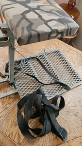 Vintage Heavy Duty Predator Tree Stand Hunting Platform, Deer Hunter's Collect - Picture 1 of 11
