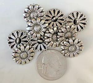 10PC Antiqued Silver Flower Scrapbooking Metal Sewing Buttons Shank 18mm (6/8") - Picture 1 of 2