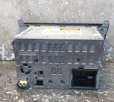 AUTORADIO PER AUDI A4 Berlina 8T1035186C (11>14) - Immagine 1 di 3