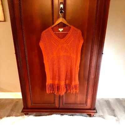 Poncho One World "Live and Let Live" Talla M Estilo Boho Crochet Lados Abertura... Foto 1 de 4