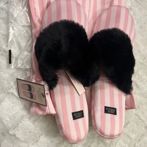 Nwt! Victoria’s Secret Signature Satin Slippers Size Medium & Satin Matching Bag - Picture 1 of 11