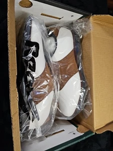 Reebok Herren Saddle weiß und braun Golfschuhe Größe 9 1/2 - Bild 1 von 10