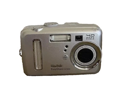 Kodak Digital Camera EasyShare CX7430 4.0MP Silver Tested - Image 1 of 4