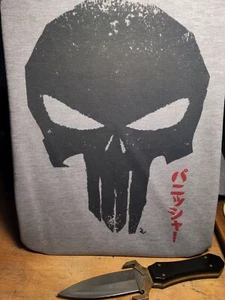 Camiseta japonesa The Punisher Skull - inspirada en Marvel Frank Castle - Imagen 1 de 3