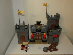 Lego Duplo 4777 Ritterburg mit Katapult und pferd (nr.1) - Bild 1 von 5