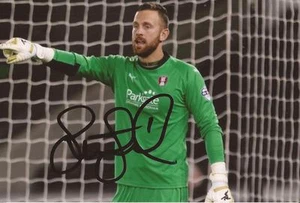 ROTHERHAM: SCOTT LOACH SIGNED 6x4 ACTION PHOTO + COA - Bild 1 von 1