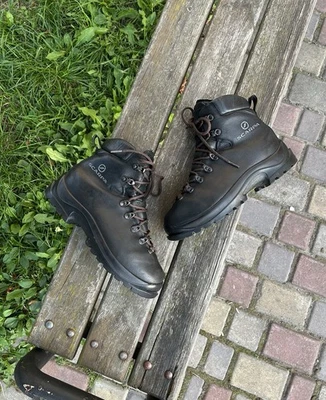 Botas masculinas de couro vintage Scarpa Mountaineering 88019 UE 42/EUA 9 pretas  - Imagem 1 de 4