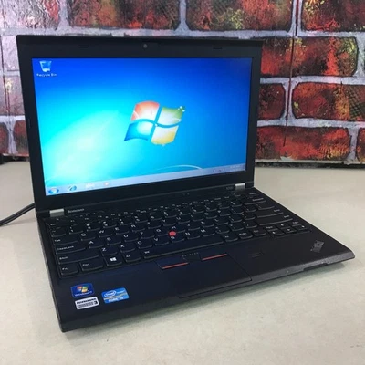 Portátil retro para juegos Lenovo ThinkPad X230 i5-3210M 2,50 GHz 4 GB de RAM Windows 7 Pro Foto 1 de 4
