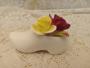 VINTAGE - COALPORT PORCELAIN MINIATURE SHOE - Picture 1 of 3