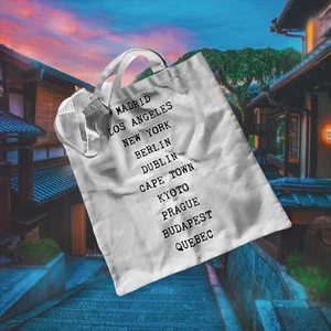 Borsa Tote Bag World Travel Grafica Riutilizzabile Mussola Bianca 15,5" x 14,5" Forever 21 - Foto 1 di 14
