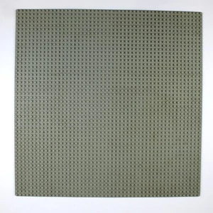 LEGO® Grundplatte 40x40 cm in grau - Bild 1 von 5