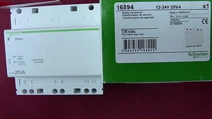 TR'CLIC TRANSFORMATEUR de SECURITE  230V ,  12V - 24V  25VA  SCHNEIDER  A9A15219 - Picture 1 of 1