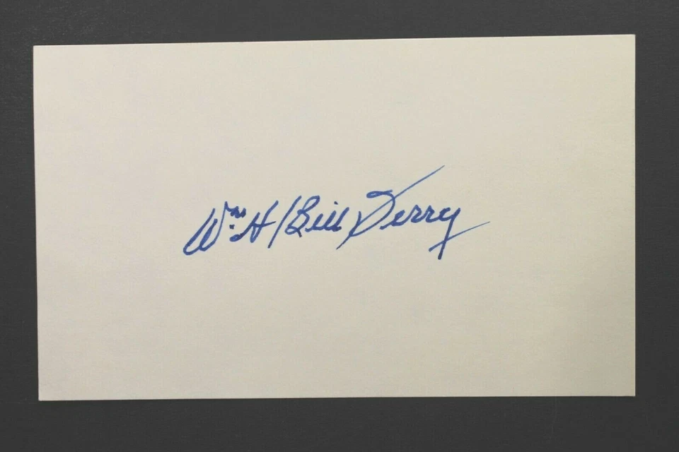 Bill Terry (d.1989) HOF Autographed 3x5 Index Card NEW YORK GIANTS JSA  - Image 1 of 4