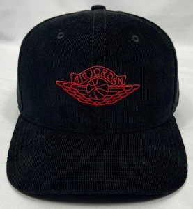 RARO cappello berretto regolabile Nike Air Jordan 1 Retro Wings nero velluto a coste cerniera 1985 - Foto 1 di 7