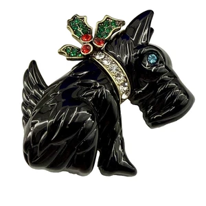 Heidi Daus Scottie Love Dog Pin Brooch Crystal Collar Christmas Holly Accent - Picture 1 of 5