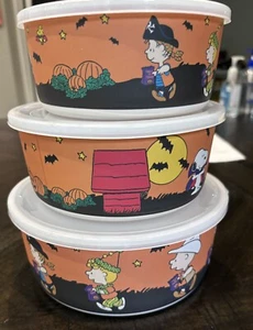 Peanuts Snoopy & Friends 3 HALLOWEEN Nesting Containers & Lids Bamboo New - Picture 1 of 4
