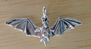 ¡Dije murciélago fruta vampiro de plata esterlina Halloween 3D 12x5 mm! - Imagen 1 de 4